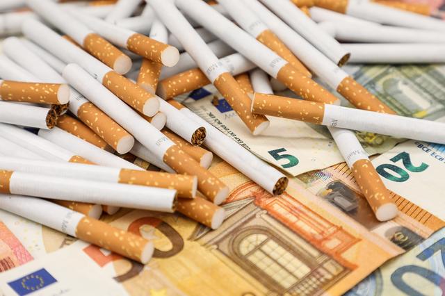 how much are cigarettes in arizona No changes to Arizona tobacco buying age despite new federal rule how much are cigarettes in arizona No changes to Arizona tobacco buying age despite new federal rule