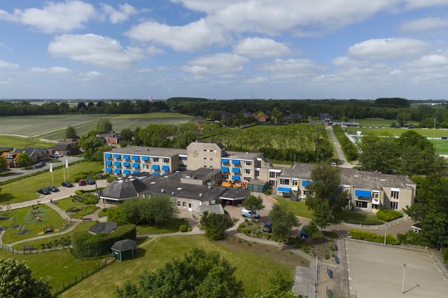 Zorgcentrum Uithuizermeeden is gered: De Mieden wordt toch niet versterkt, maar gesloopt voor nieuwb