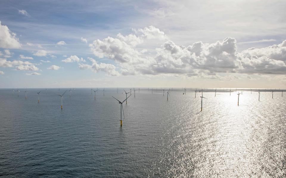 Het boven Schiermonnikoog gelegen windpark Gemini. Voor het project NortH2 moeten er nog veel meer windparken komen op de Noordzee.