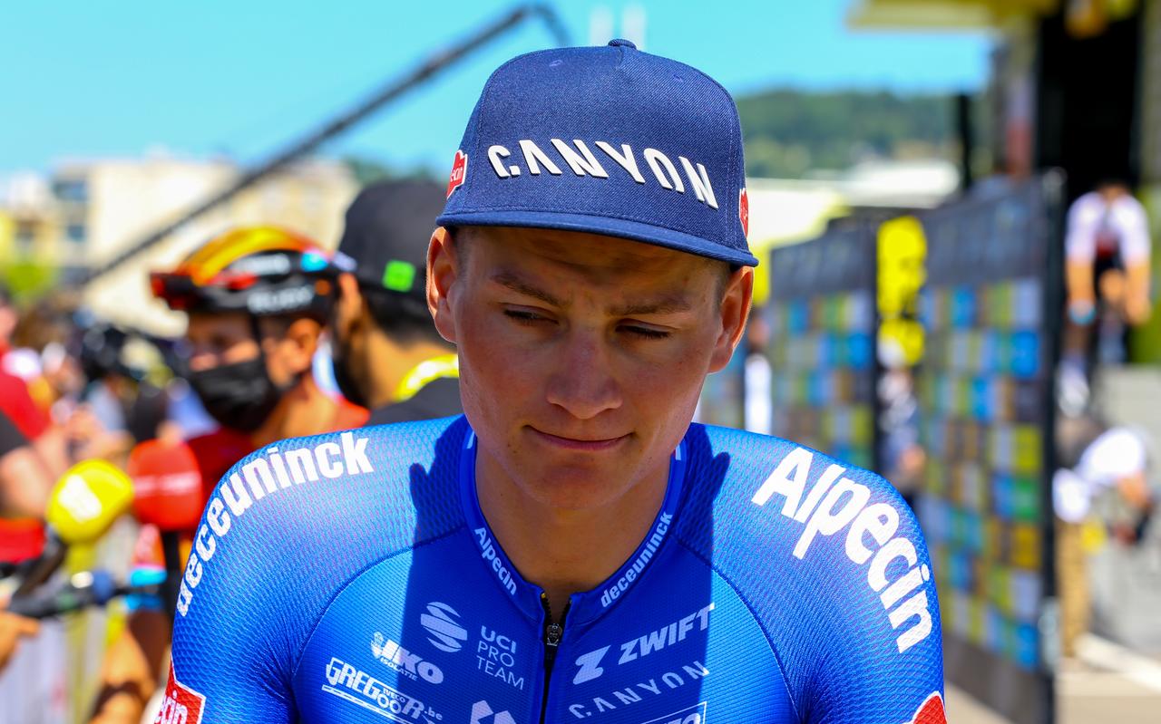 Mathieu van der Poel, hier kort voor de zevende etappe van de Tour de France. Mathieu van der Poel, hier kort voor de zevende etappe van de Tour de France.