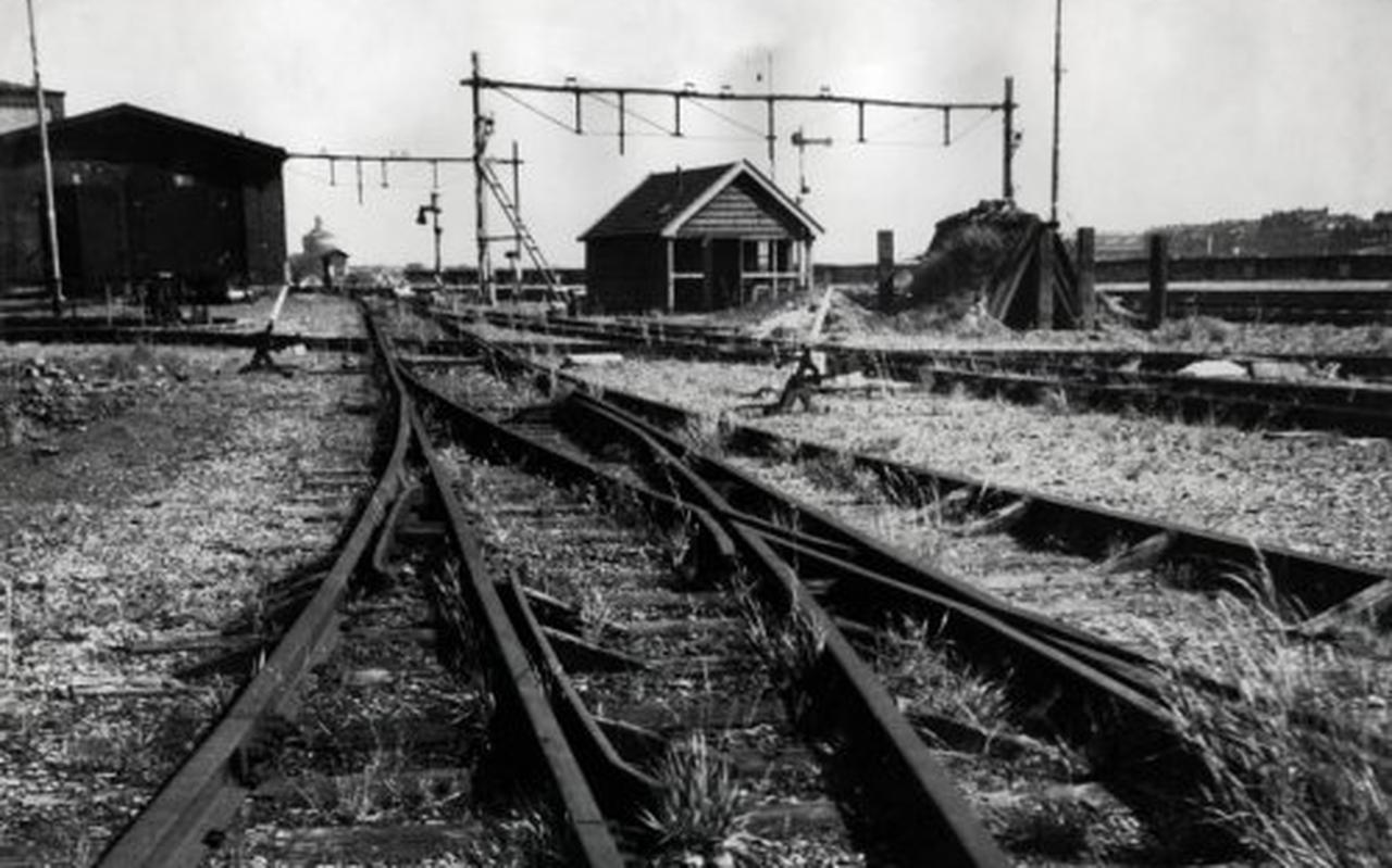 Vanaf maandag rijdt er weer een trein tussen Groningen en Zwolle. Vanaf maandag rijdt er weer een trein tussen Groningen en Zwolle.
