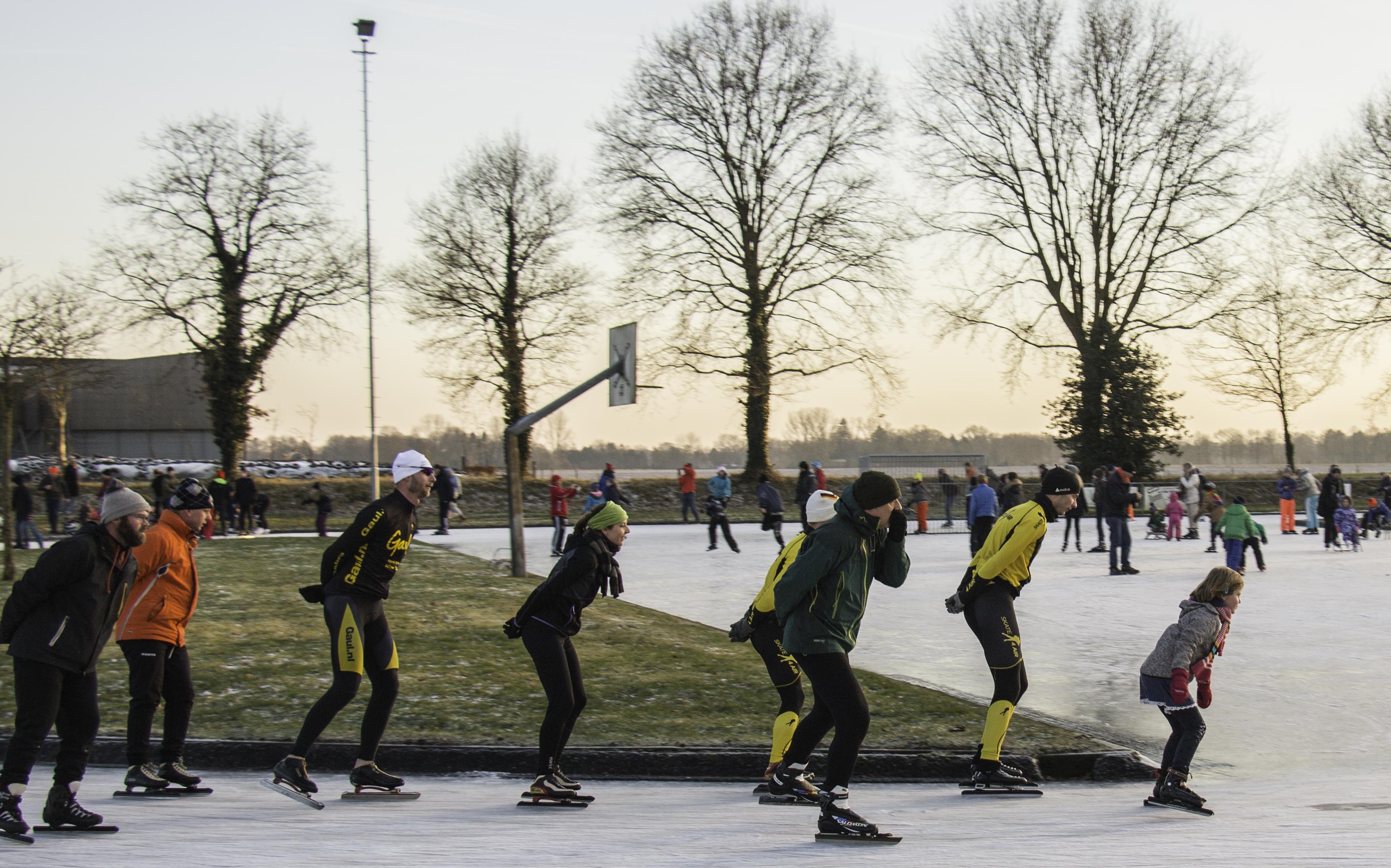 Volgende week lekker schaatsen op buitenijs? 'De Russische beer slaapt nog, maar hij begint te gromm