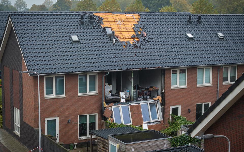 Door de explosie werd de achtergevel weggeblazen.