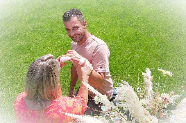 Een vingertop minder maar wel getrouwd: Peter (42) uit Wijster liet zijn trouwdag niet verpesten