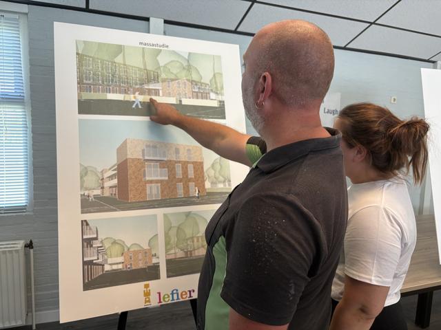 Verzet tegen bouw appartementen op oude plek school Klazienaveen. 'Dit soort panden passen hier dus 