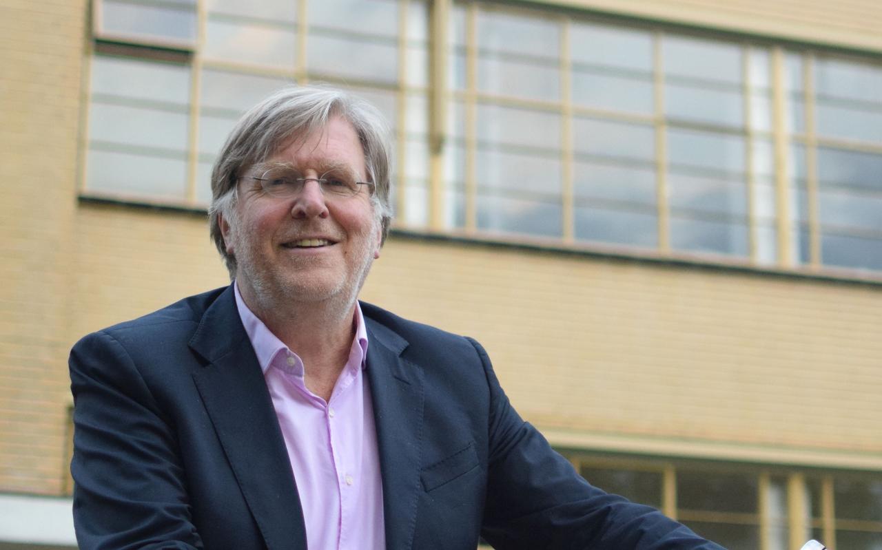 Arjo Klamer, hoogleraar culturele economie: Cultuur ís belangrijk voor veel mensen. Het geeft betekenis en zin aan het leven." Arjo Klamer, hoogleraar culturele economie: Cultuur ís belangrijk voor veel mensen. Het geeft betekenis en zin aan het leven."