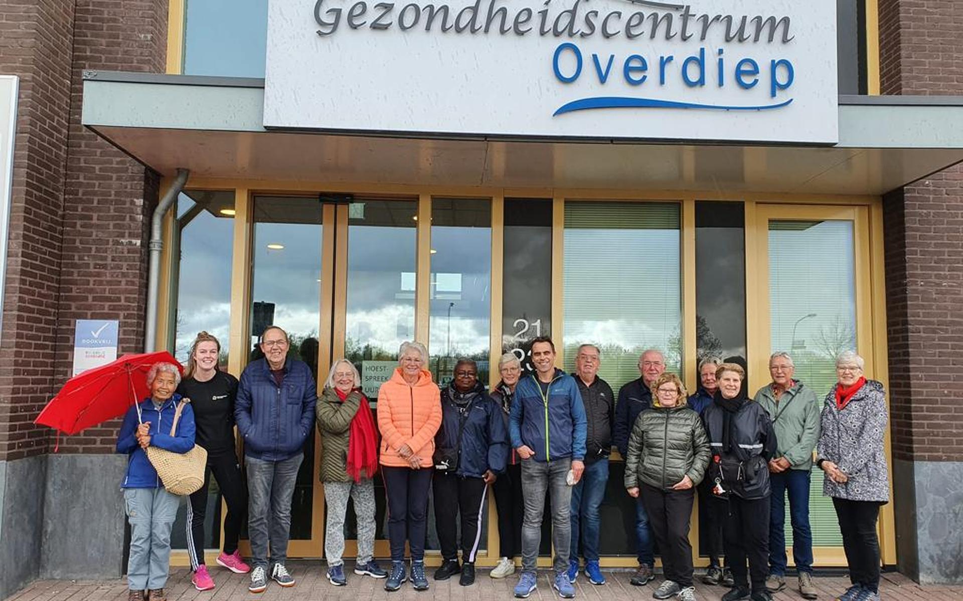 Elke vrijdag wordt er tussen de middag gewandeld vanaf de ingang van het gezondheidscentrum. Eigen foto
