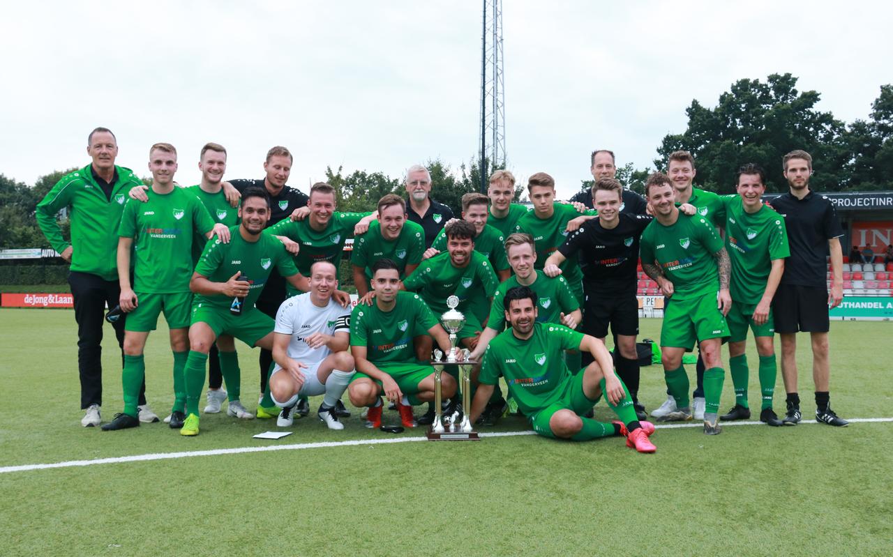 LTC wint de Paviljoen Nijstad Cup.