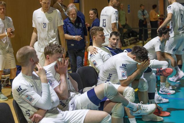 Sterspeler Julien Lecat verlaat Lycurgus in tranen na derde verloren finaleduel. ‘Ik zal Groningen m