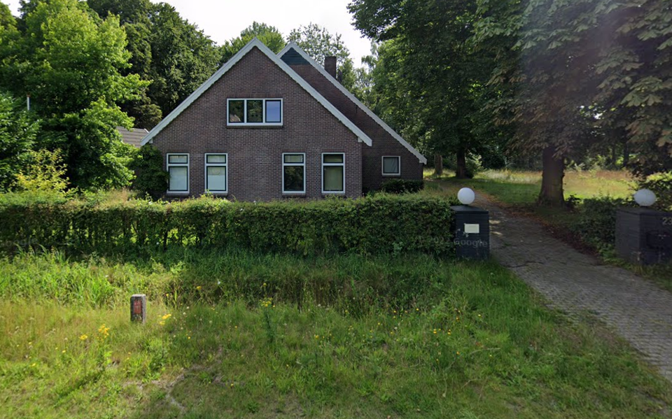 Extra crisisnoodopvang voor zo’n 50 asielzoekers in een woonboerderij aan de Graswijk 23 in Assen. 