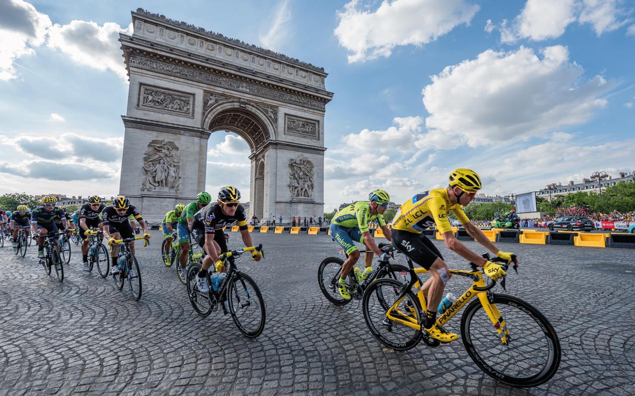De Tour de France eindigt op zondag 24 juli op de Champs Élysées.
