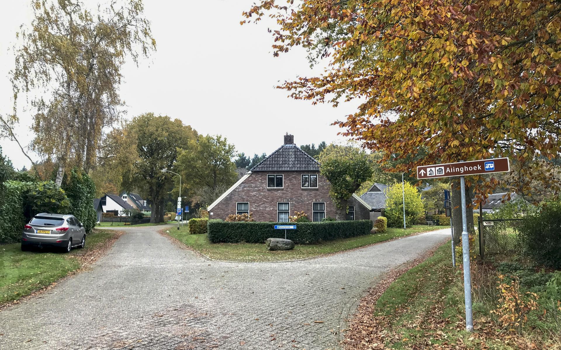 Verwarring over straatnaam Alinghoek in Drouwen en geklungel met caravans die moeten keren. Aanwonen