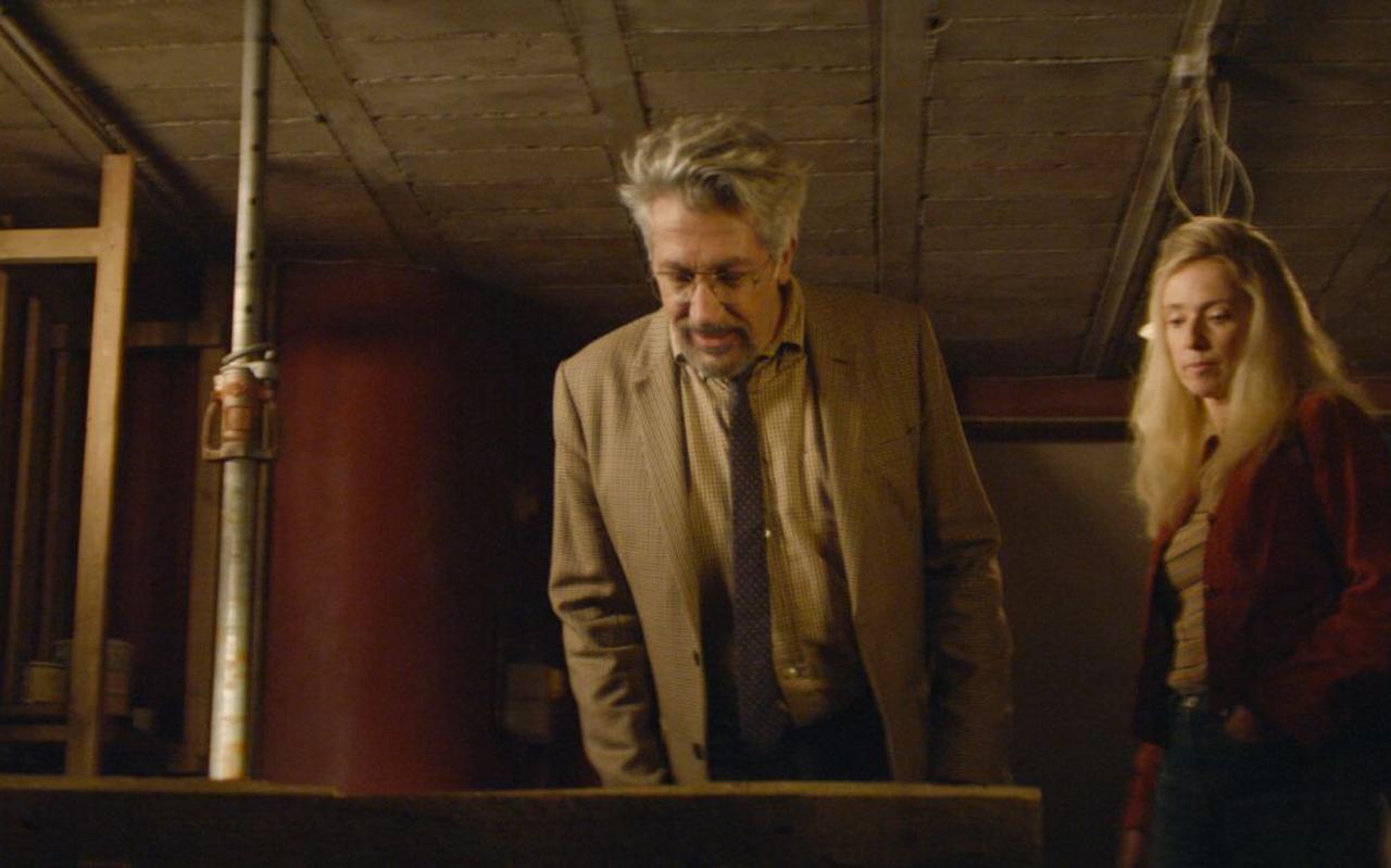 Alain Chabat en Léa Drucker in 'Incroyable mais vrai'. Alain Chabat en Léa Drucker in 'Incroyable mais vrai'.