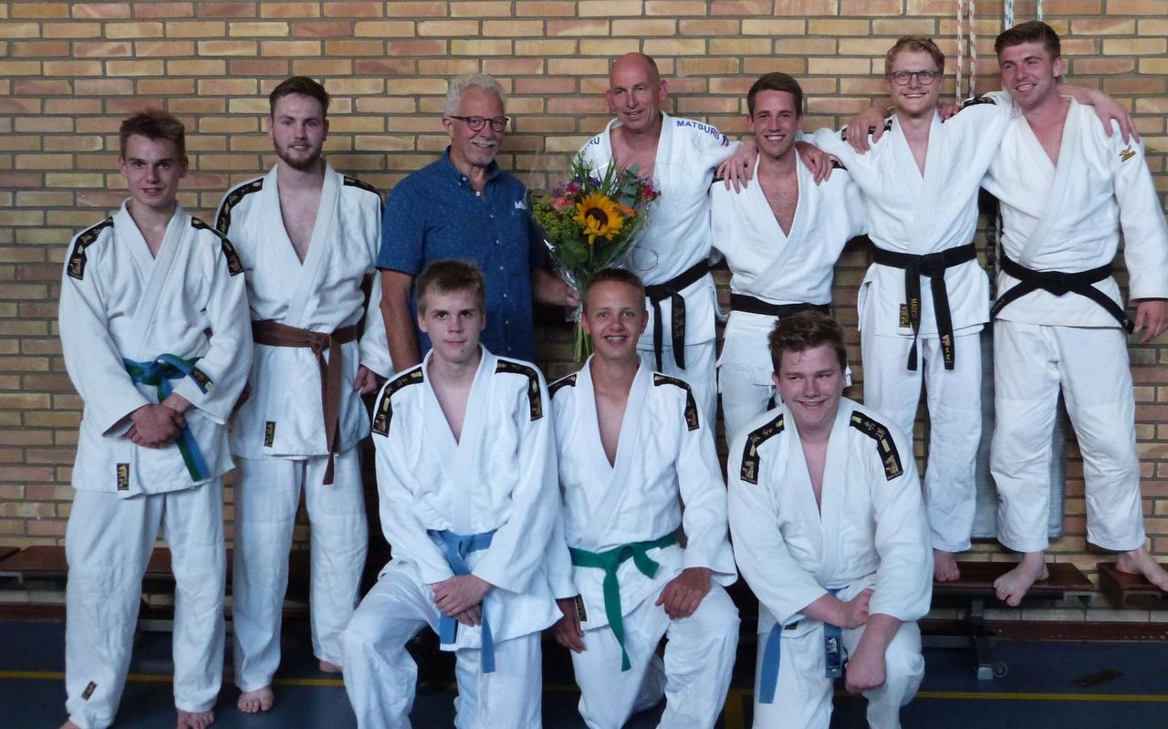 Voor de zomervakantie nam Jigoro Kano afscheid van trainer Erik de Haan. Voor de zomervakantie nam Jigoro Kano afscheid van trainer Erik de Haan.