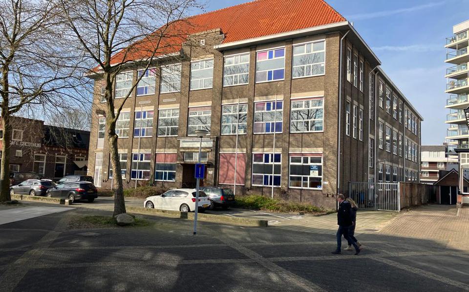 Voormalig Ambachtsschool Emmen In De Verkoop. Komende Jaren Eerst ...