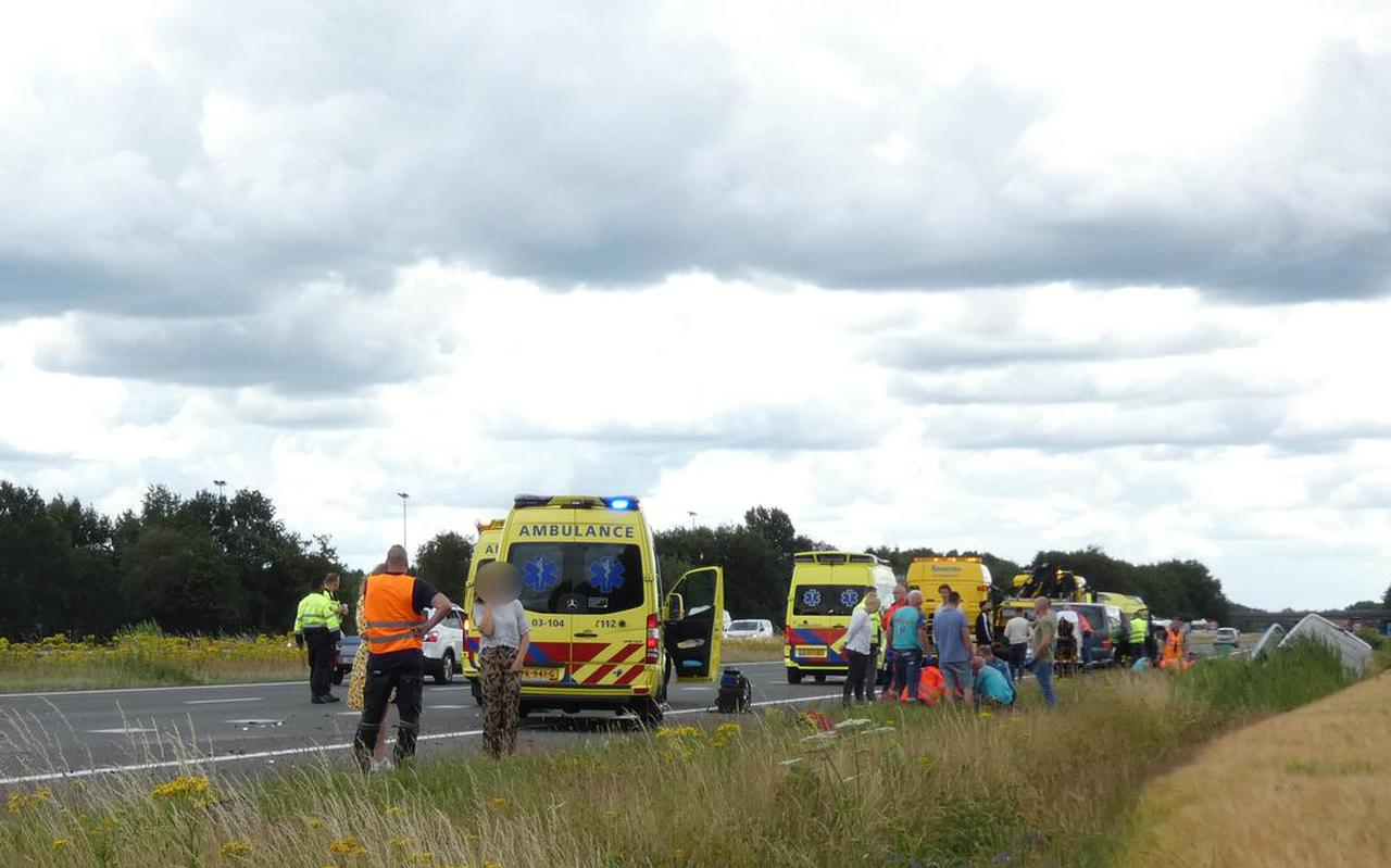 Bij het ongeval kwam een 56-jarige motorrijder uit Amersfoort om het leven.