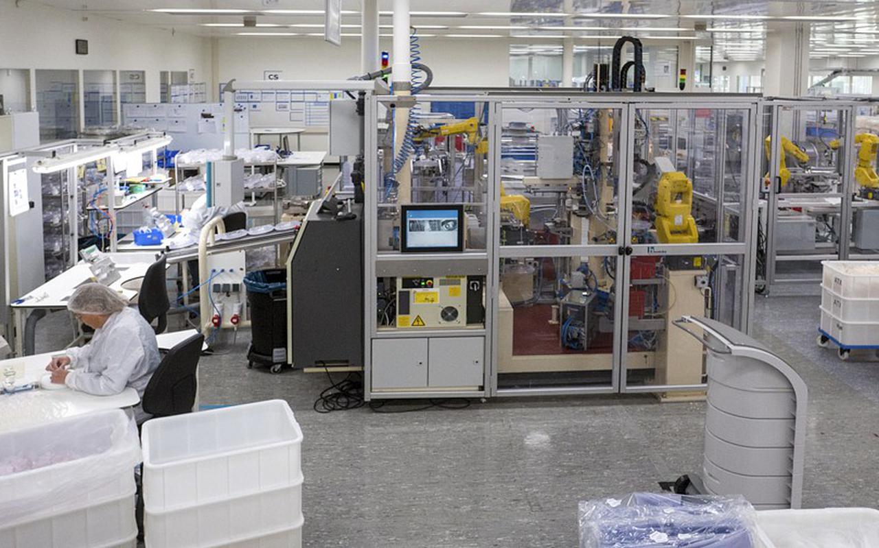 Fresenius Kabi in Emmer-Compascuum wordt omgebouwd tot een fabriek voor zakjes met sondevoeding.