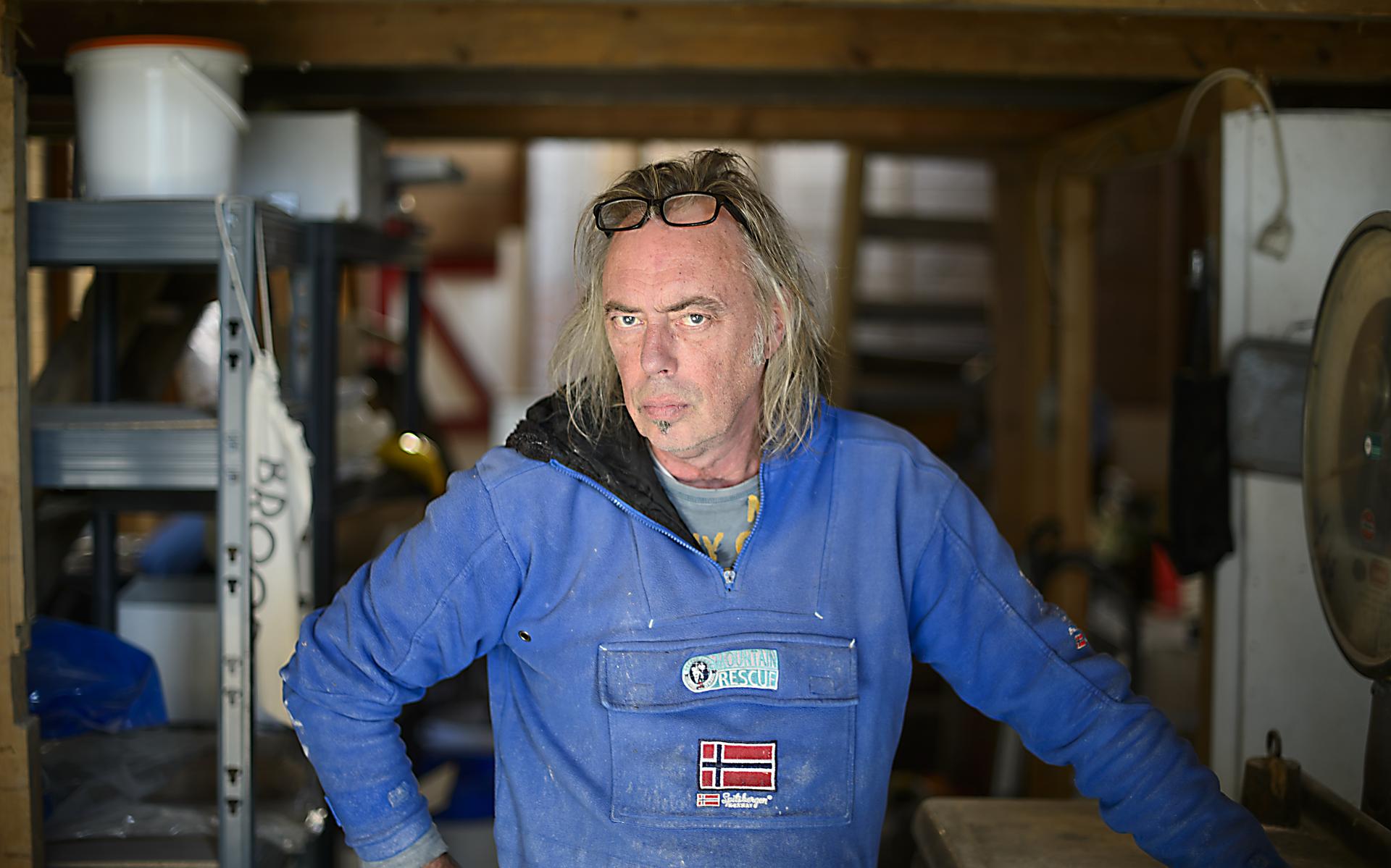 Molenaar Dirk is woest: 'Molenstichting vervangt zomaar sloten van molen Feerwerd'