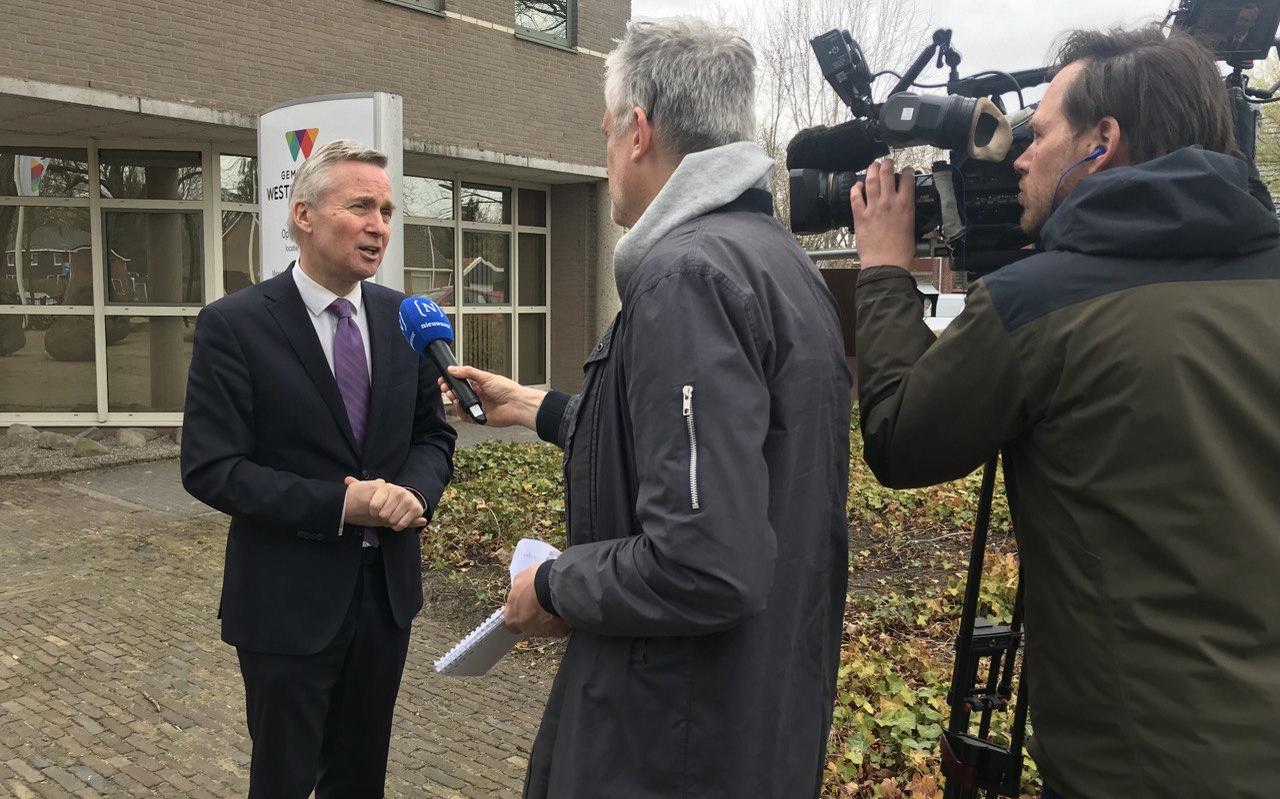 VVD-Staatssecretaris Eric van der Burg tijdens het bezoek aan Westerwolde. VVD-Staatssecretaris Eric van der Burg tijdens het bezoek aan Westerwolde.