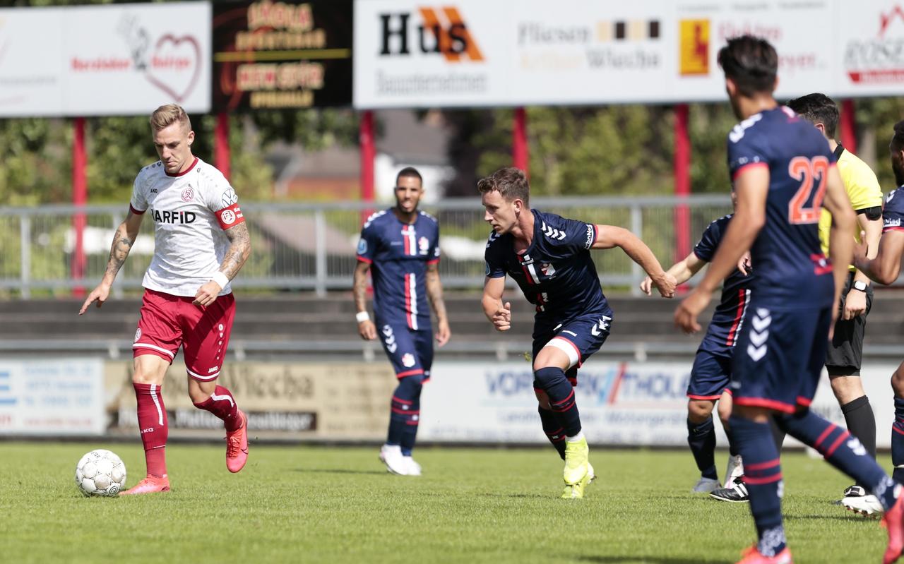 Vorig jaar speelde FC Emmen eveneens in de voorbereiding een oefenduel tegen Rot-Weiss Essen. Vorig jaar speelde FC Emmen eveneens in de voorbereiding een oefenduel tegen Rot-Weiss Essen.