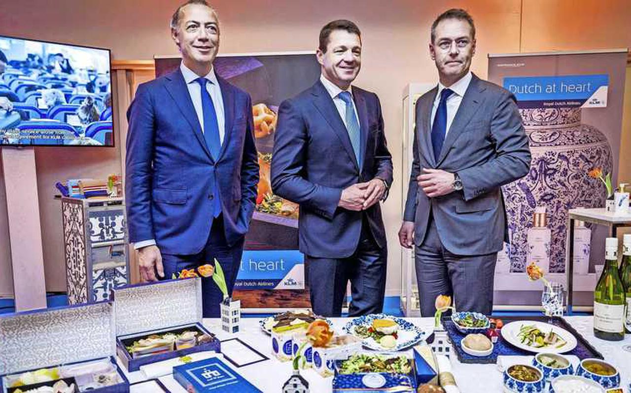 Financieel directeur Erik Swelheim (l), topman Pieter Elbers (m) en operationeel Rene de Groot (r) in 2018. 