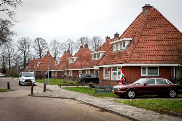Rechtbank stelt uitspraak over schimmelwoning Stadskanaal opnieuw uit. Huurder Natasja (49): ‘Mensen