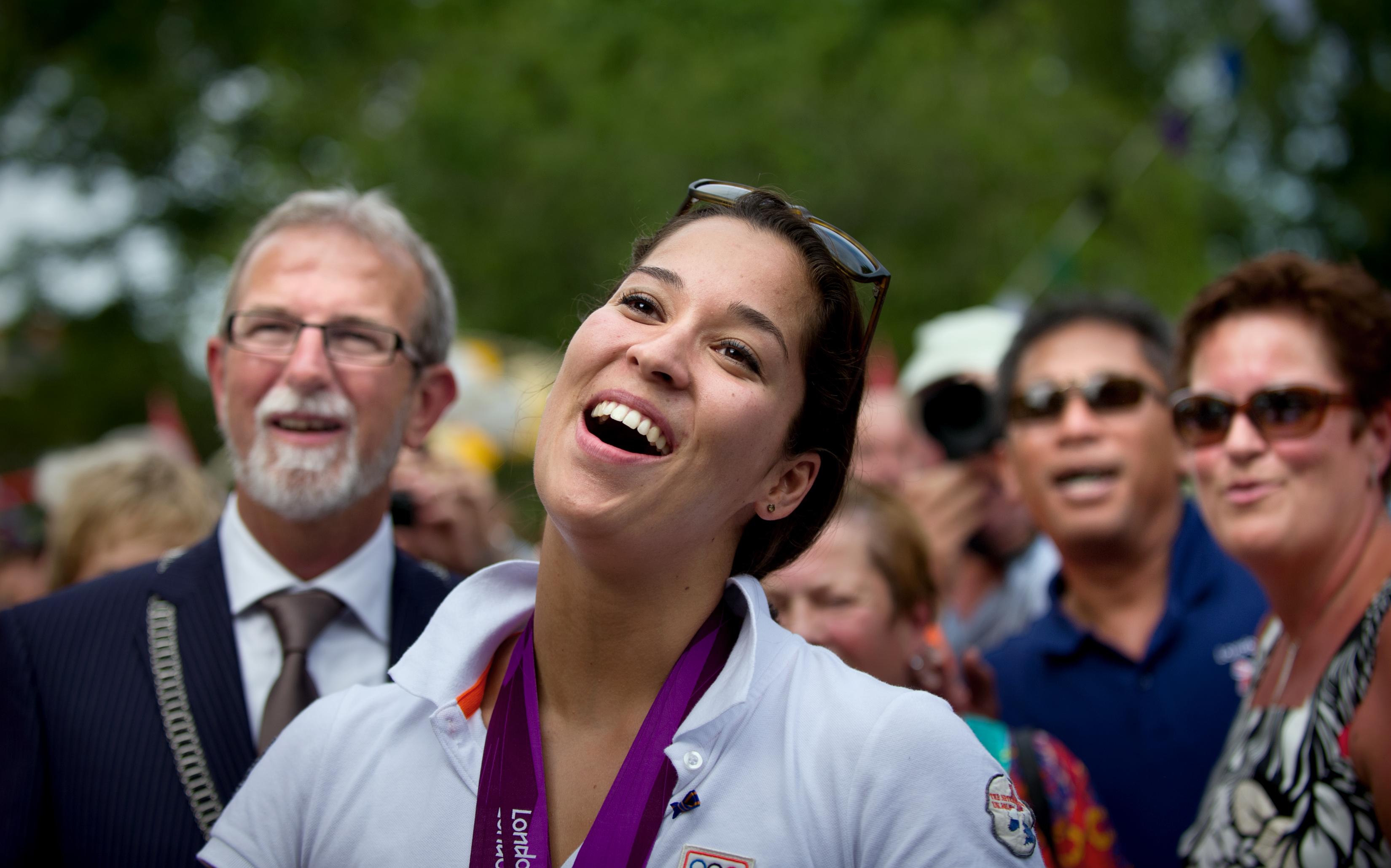Ranomi Kromowidjojo 'assistent-coach' van Sharon van Rouwendaal op EK zwemmen - Dagblad van het Noor