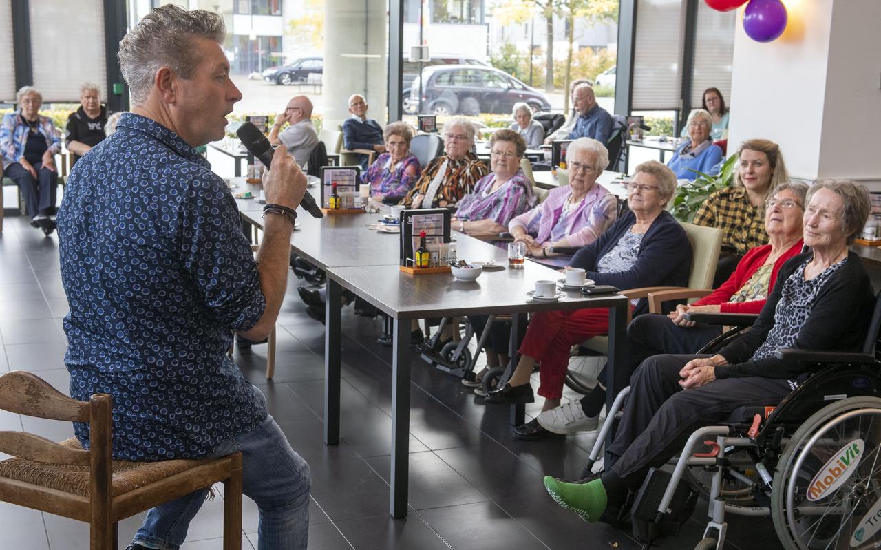 In 2021 was in Holdert een theaterstuk om oud roze in zorginstellingen bespreekbaar te maken. In 2021 was in Holdert een theaterstuk om oud roze in zorginstellingen bespreekbaar te maken.
