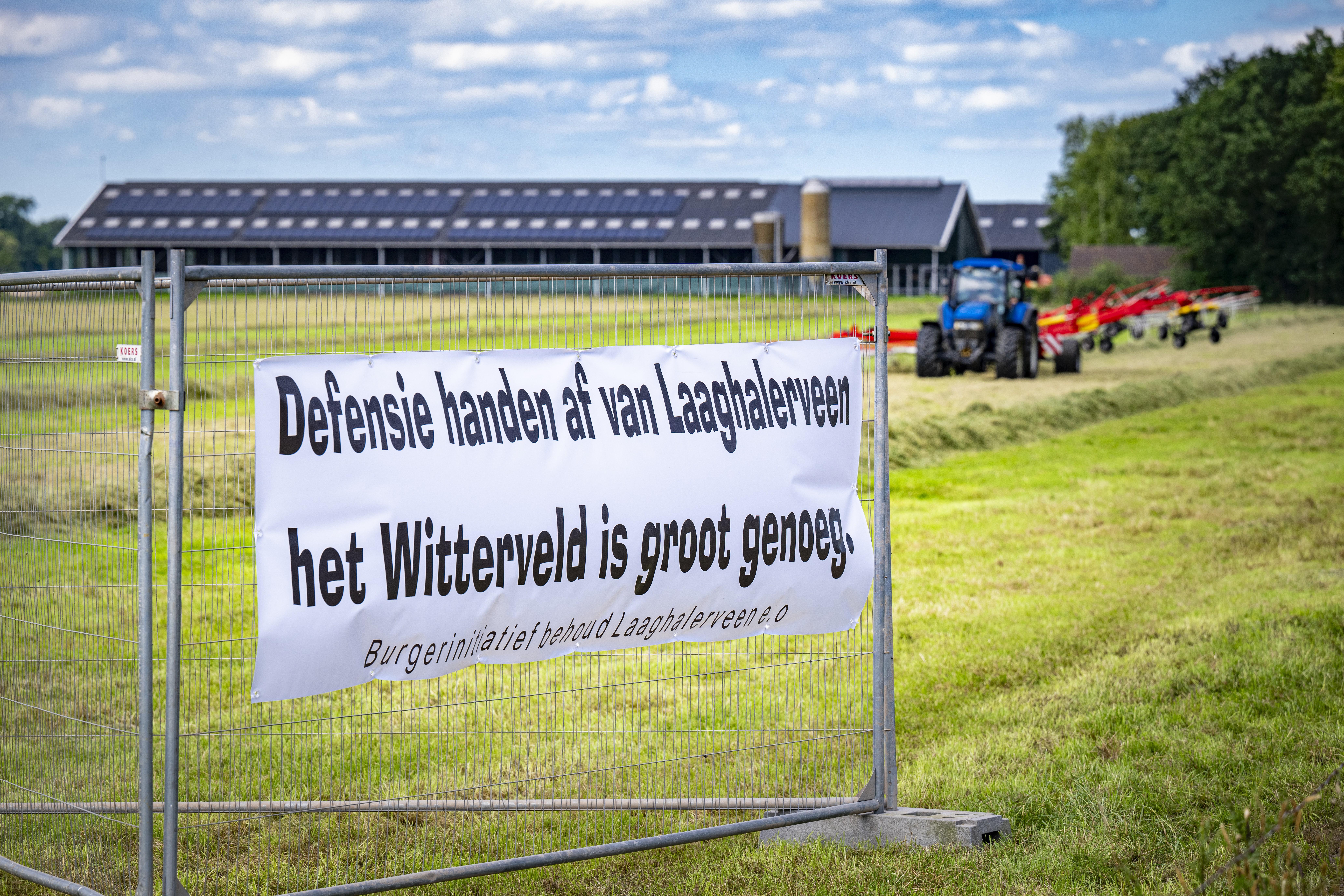 Laaghalerveen wil dat Defensie kiest voor Witterveld. Moet Geert Martens opnieuw zijn boerderij afst