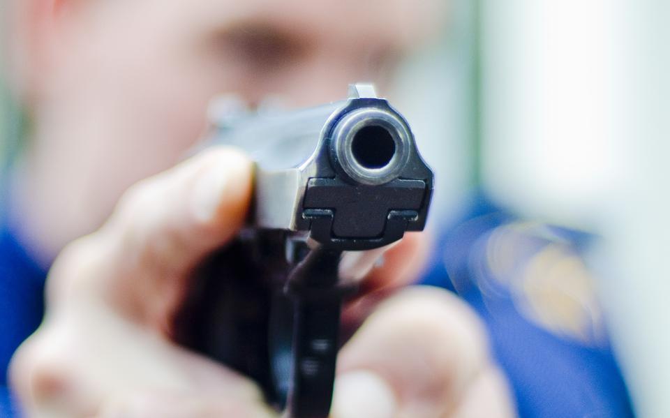 De politie komt onvoldoende toe aan controles op legale vuurwapens.
