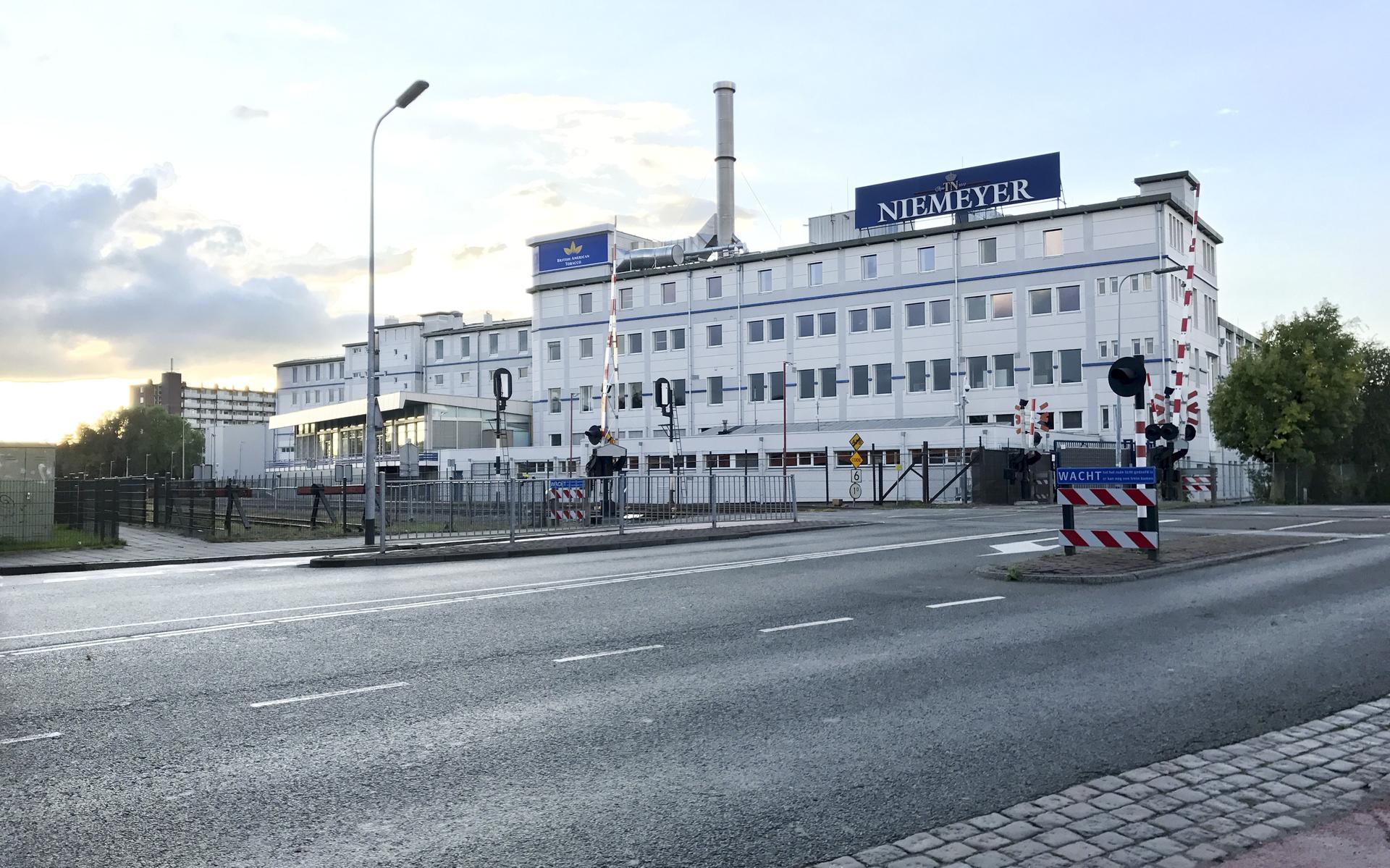 Tabaksfabriek BAT Niemeyer wordt na twee eeuwen met sluiting bedreigd.