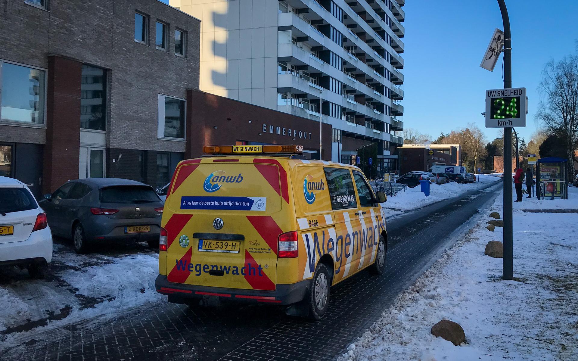 Bijna helft automobilisten rijdt te hard door Emmerhout (een bestuurder reed 111 kilometer per uur w