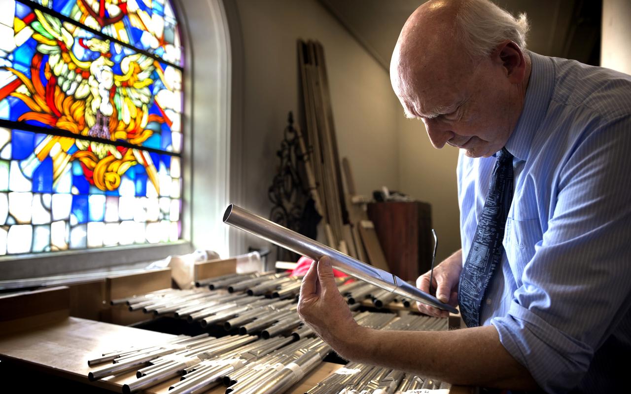 Edskes bezig met de precisieklus in de Lutherse Kerk, in 2017. Edskes bezig met de precisieklus in de Lutherse Kerk, in 2017.