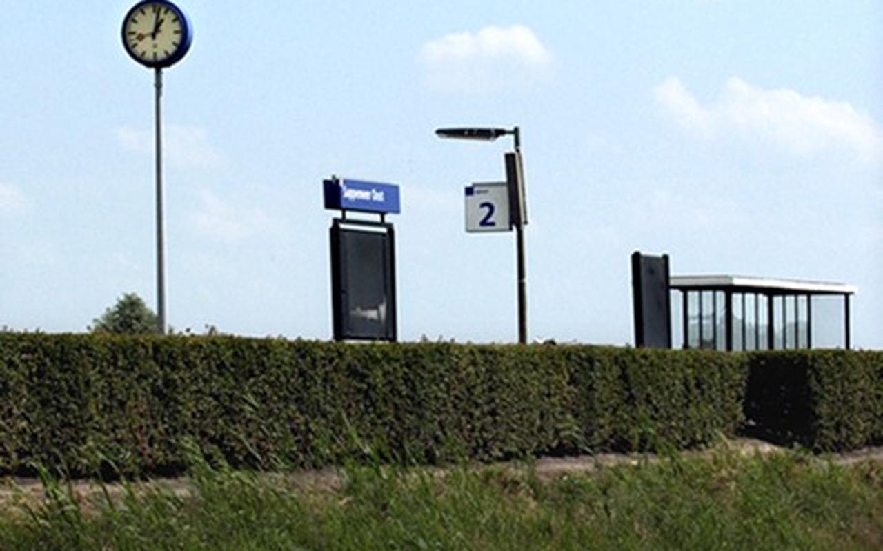Station Sappemeer-Oost is sinds december 2020 definitief verleden tijd. Alternatief openbaar vervoer komt er niet. Station Sappemeer-Oost is sinds december 2020 definitief verleden tijd. Alternatief openbaar vervoer komt er niet.