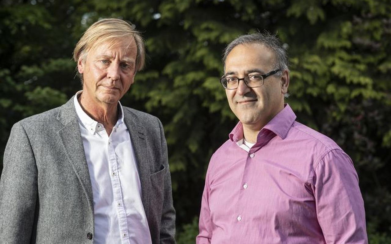 Hoogleraar en hartchirurg Jan Grandjean en anesthesioloog Alaattin Ozdemir bekritiseren de coronamaatregelen. Hoogleraar en hartchirurg Jan Grandjean en anesthesioloog Alaattin Ozdemir bekritiseren de coronamaatregelen.