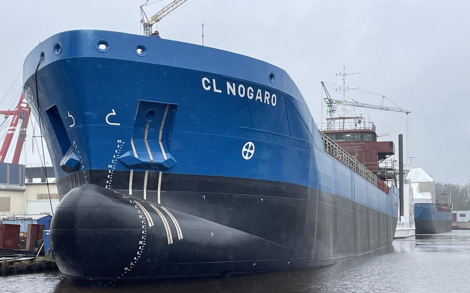 Het vrachtschip Nagoro wordt in Waterhuizen bij GS Yard gebouwd voor de Conti Lines Group uit Antwerpen. 