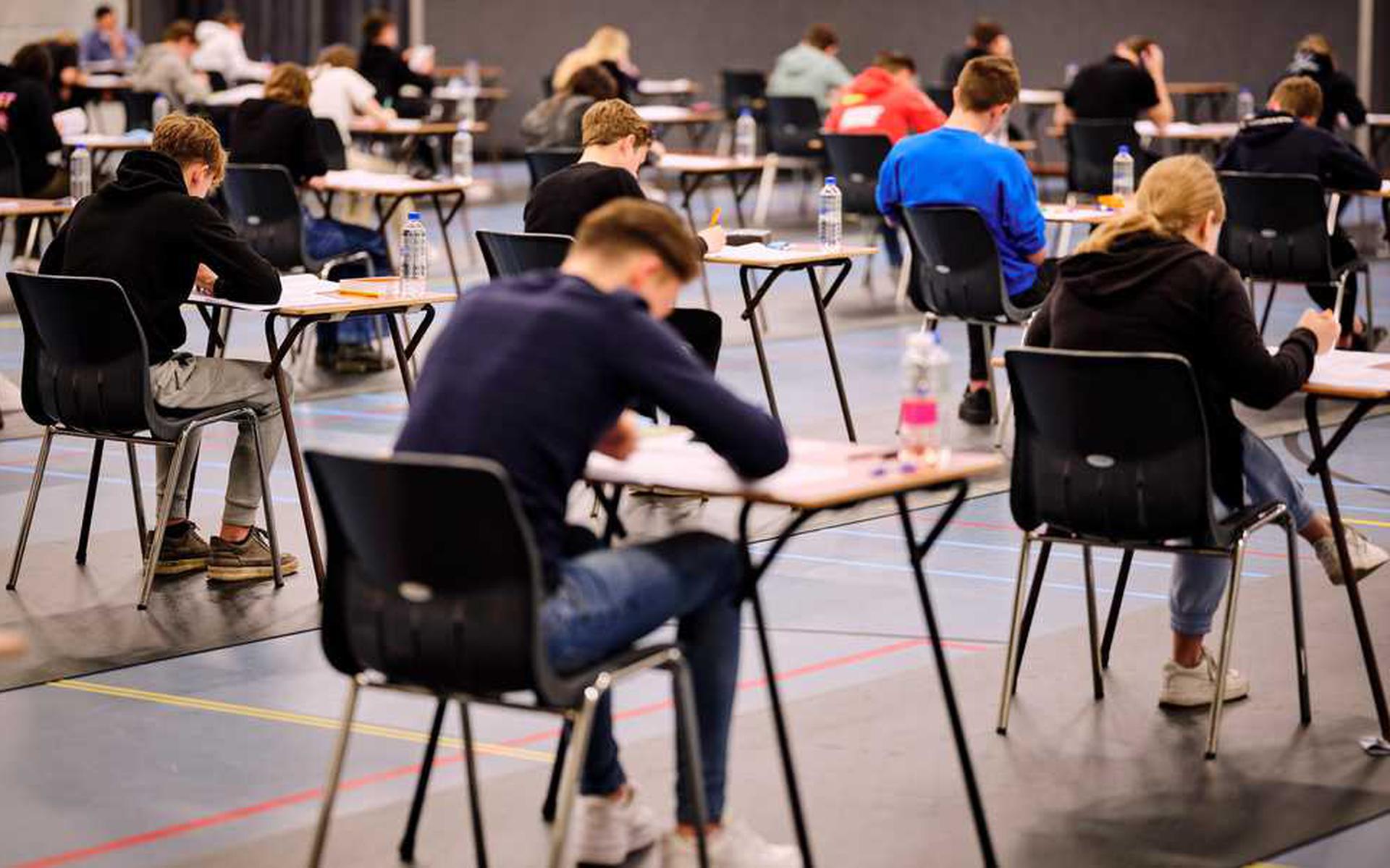 Versoepelingen examen van de baan dit jaar niet drie, maar twee