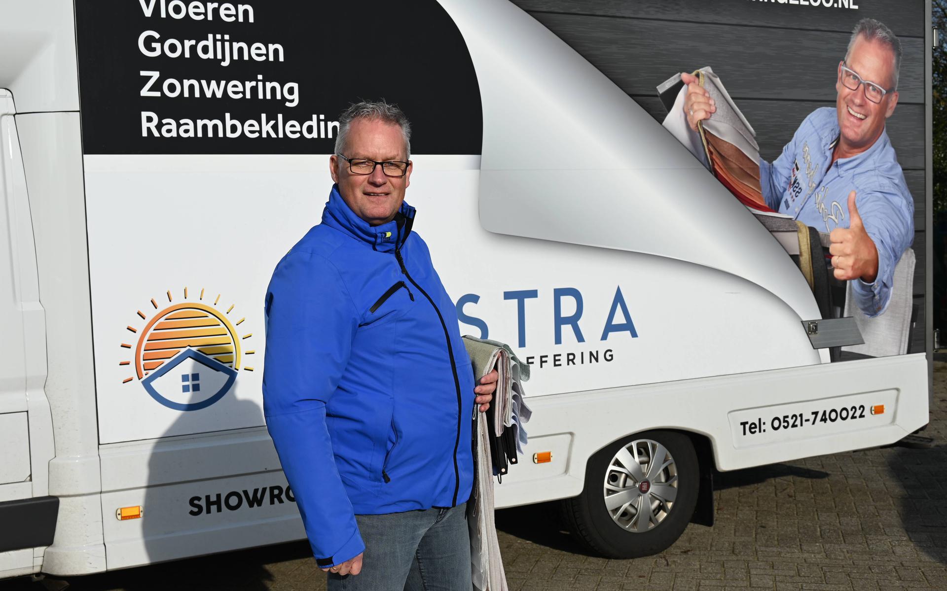 Stoffeerder Arjan Boer is blij met de nieuwe koers: 'Mijn werkgebied is nu iets groter geworden, ik ga ook richting Zwolle en Groningen''