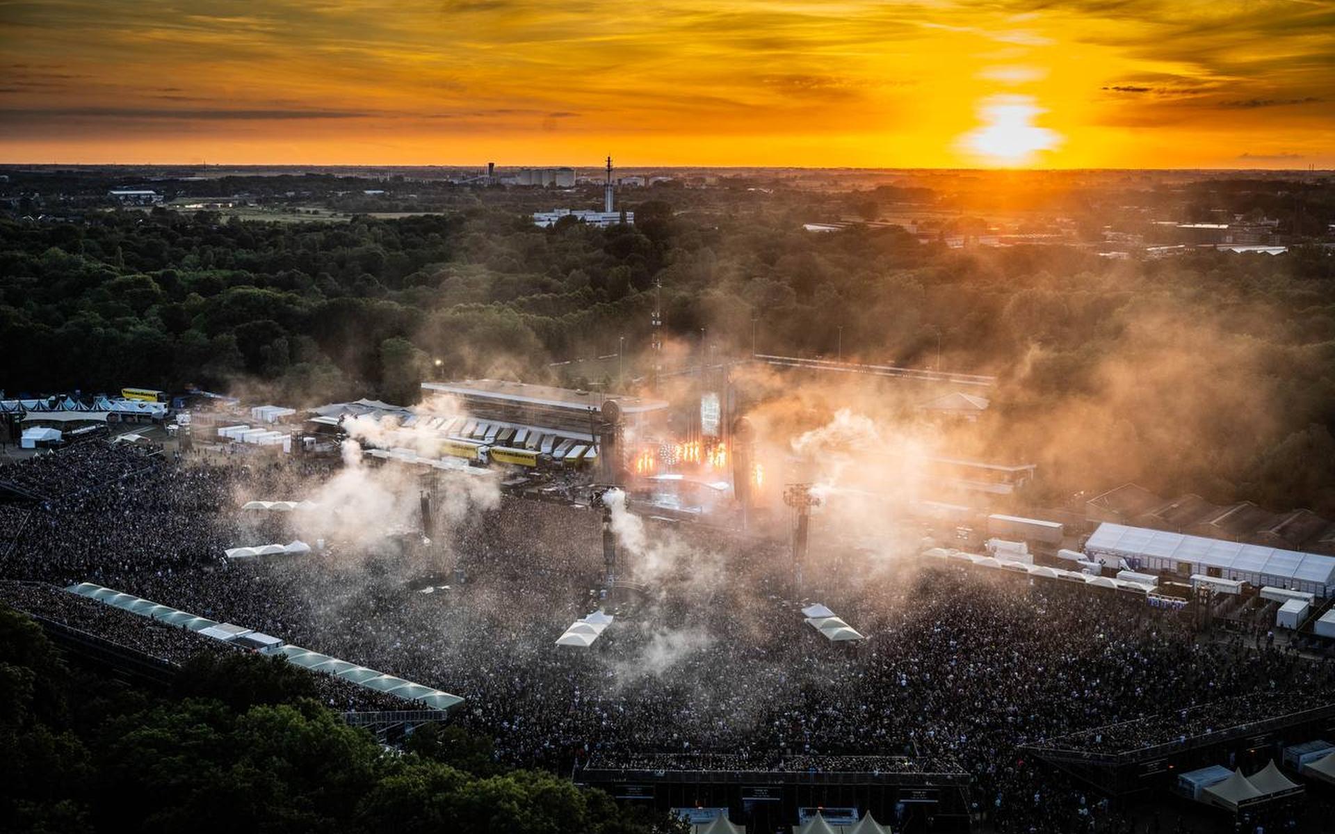 Ruim 500 meldingen over concerten van Rammstein in Groningen Dagblad