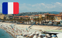 Op vakantie in Frankrijk ondanks corona? Dat kan, bijvoorbeeld naar het strand bij Nice. Foto: Unsplash / Daniel van den Berg