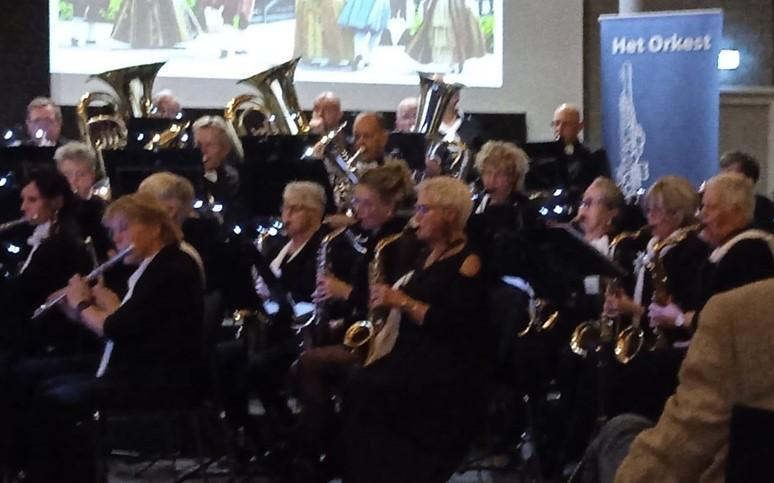 Publiek geniet in Westerbork met volle teugen van najaarsconcert Het Orkest