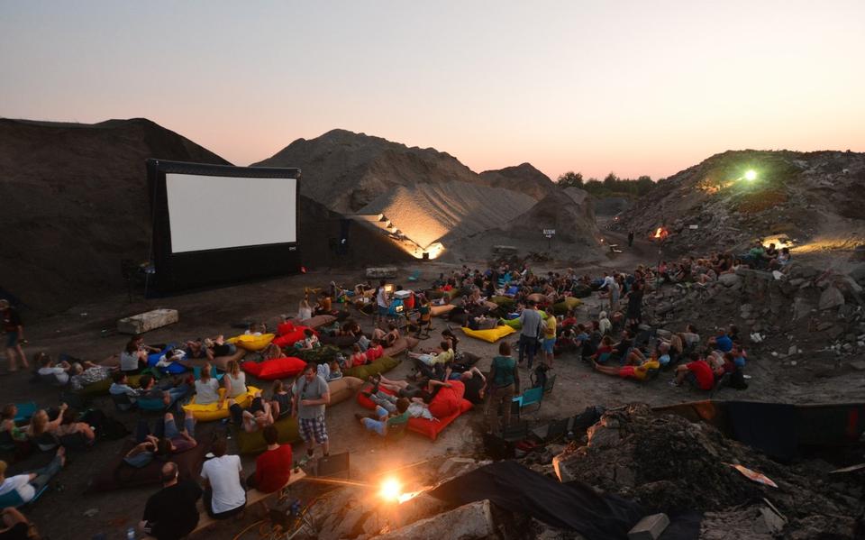 Kino Klandestino bij Gruno Recycling.