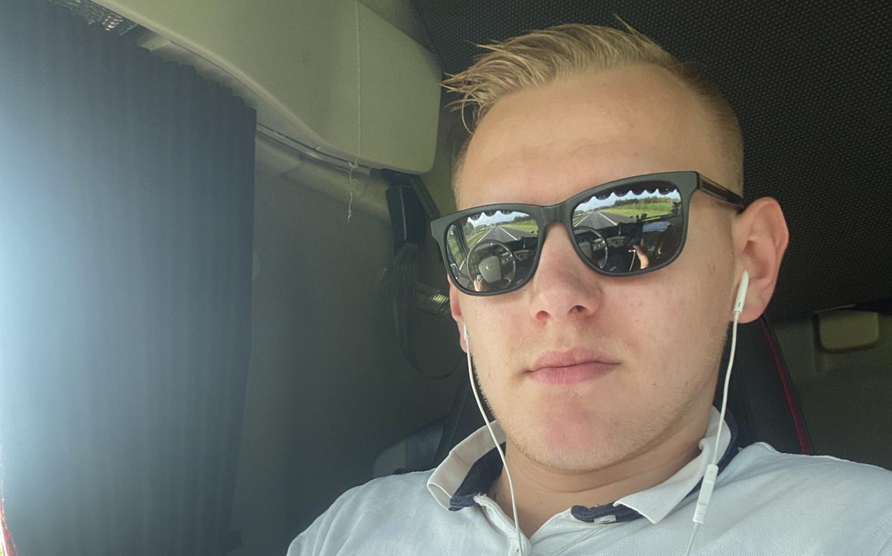 De 22-jarige vrachtwagenchauffeur Rick Schuurmans  kwam bij een ernstig ongeval op de A6 in Friesland om het leven.