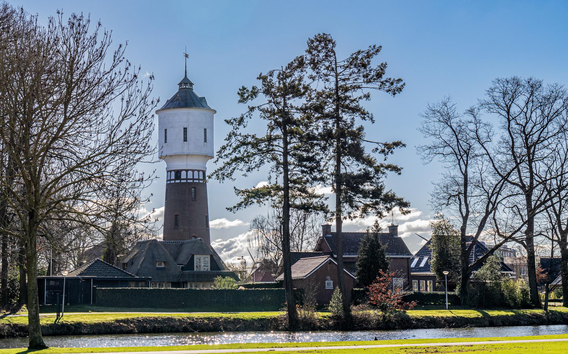 De Coevorder watertoren fraai in beeld.