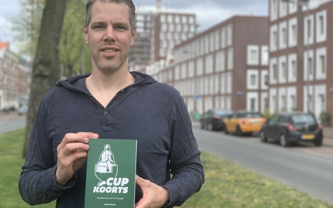 Robert Visscher, schrijver van het boek Cupkoorts over de legendarische bekerzege van FC Groningen. 