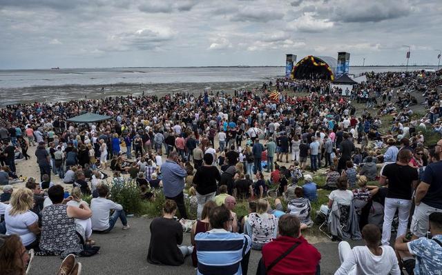 Neptunus-voorzitter Fred Kappelhof maakt zich op voor 149ste Pinksterfeesten Delfzijl. ‘In de kern v