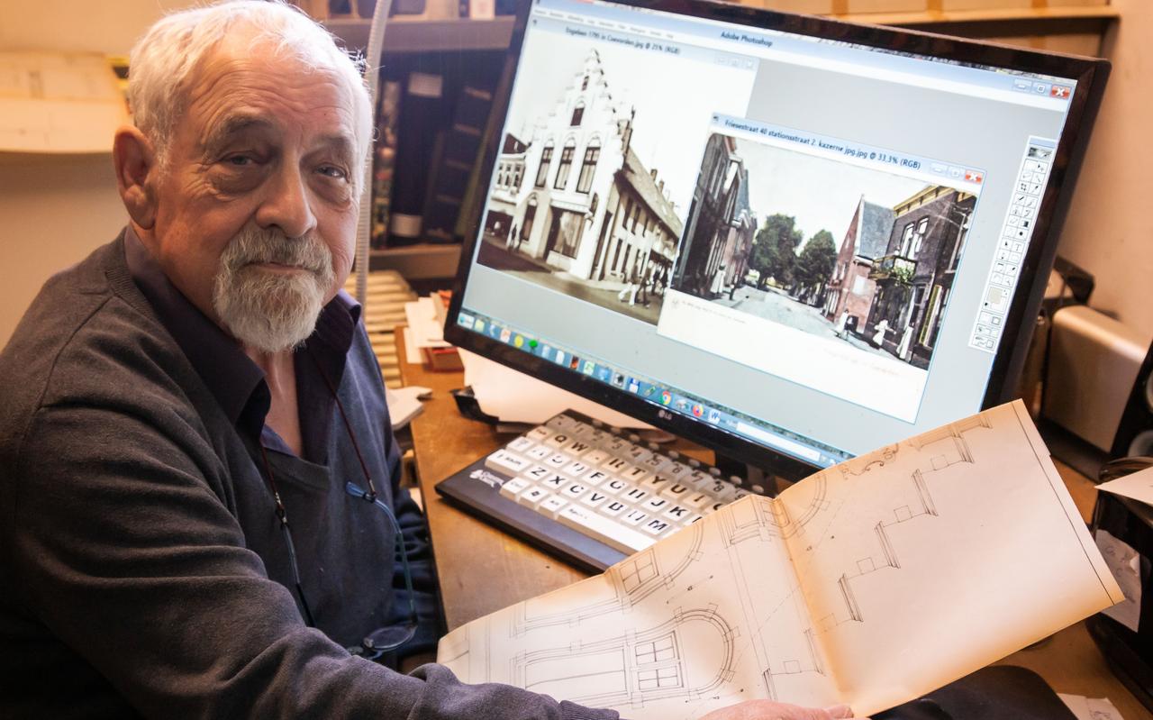 Ger Kleis bestudeert de tekeningen en de foto's van het historische pand in Coevorden. Ger Kleis bestudeert de tekeningen en de foto's van het historische pand in Coevorden.