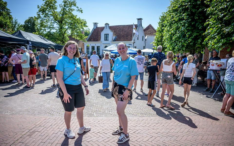 Femke Wegter (links) en Lotte Hofstee. 