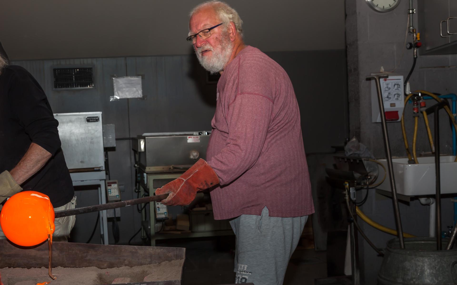 Peter Bes exposeert in Smilde: ''Mooie voet erbij en klaar is ie weer” - Dagblad van het Noorden