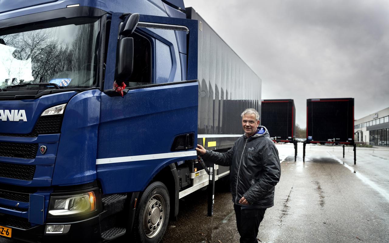 Jan Ypma gaat met zijn vrachtwagen vol met hulpgoederen richting Oekraine.